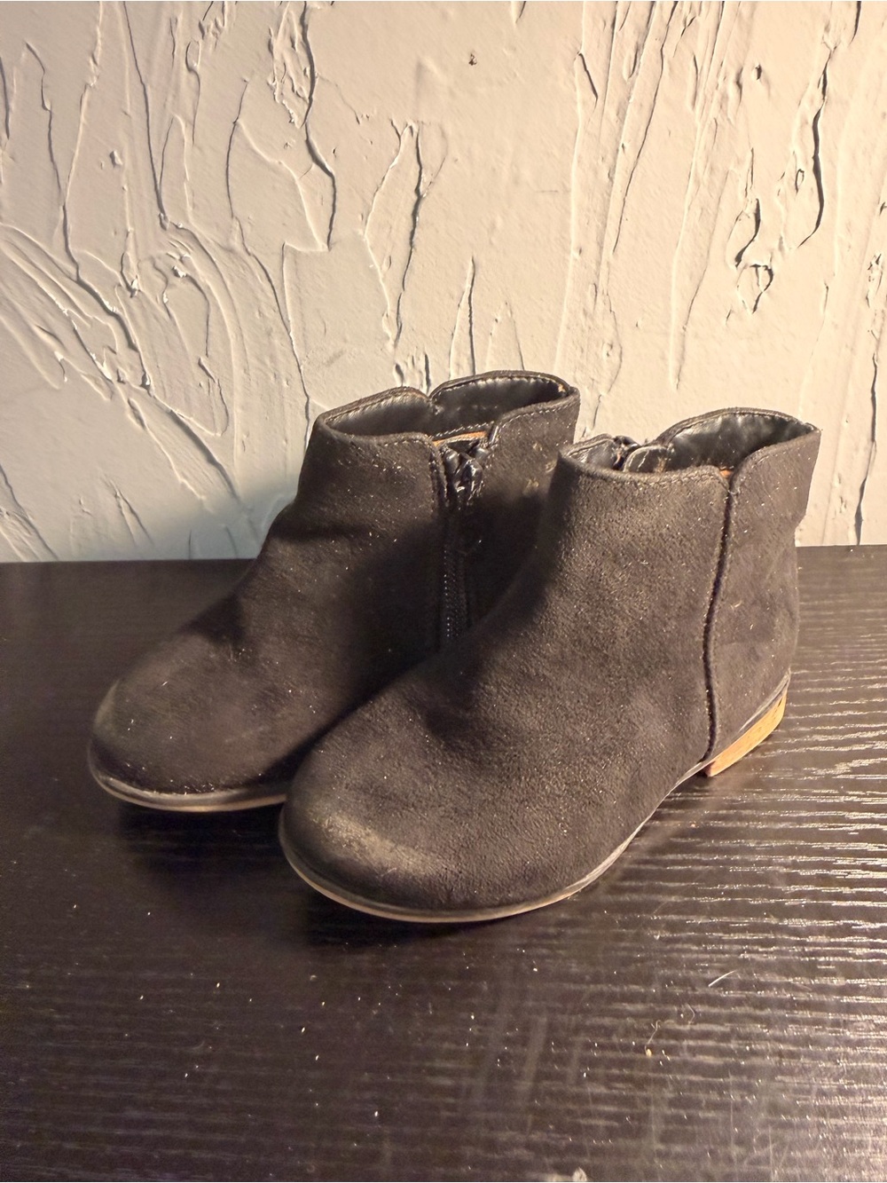 Cat & Jack Black Suede-Look Kids Ankle Boots